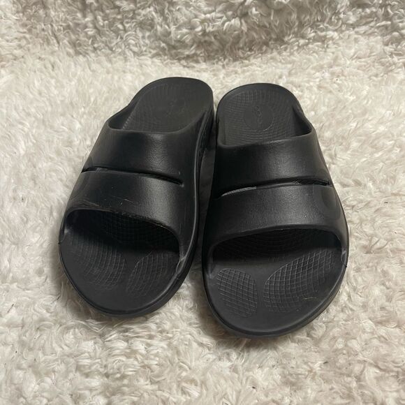 OOFOS OOahh Recovery Slides Sport Flex Black Sandals M SZ9 W SZ11 - Picture 2 of 9